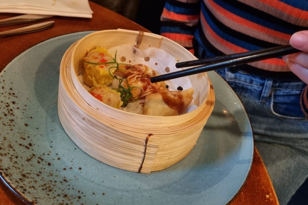 dimsum-mix-fusion-restaurant-zeist
