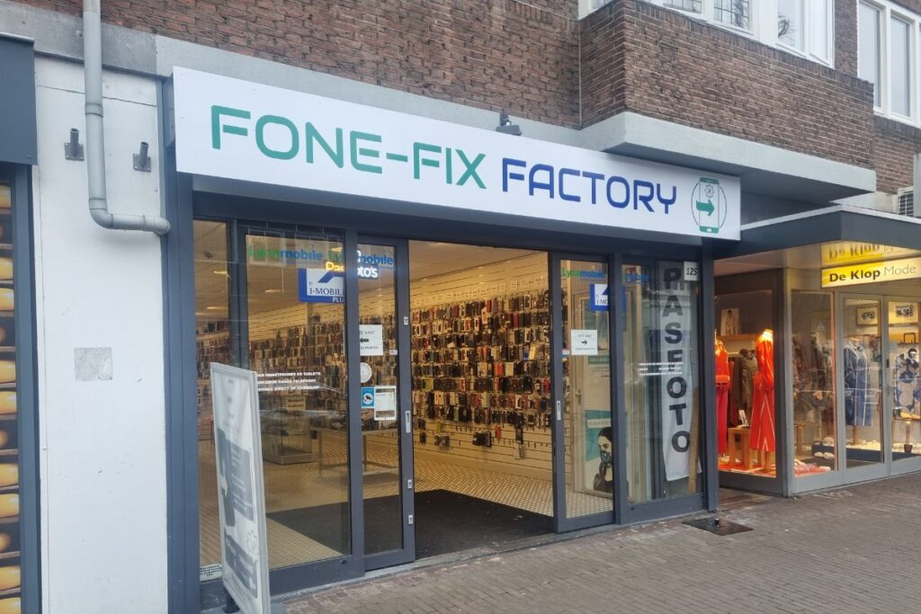 fone fix factory zeist